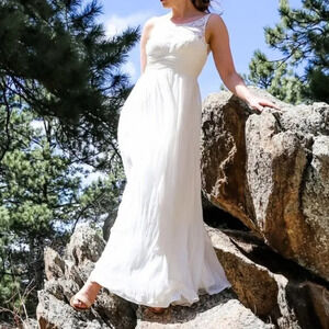 Aidan Mattox White formal dress
